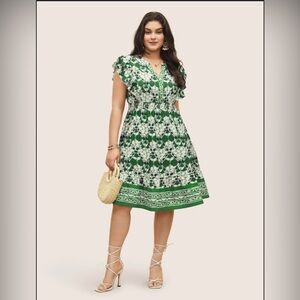 BloomChic Green and White Patterned Midi Dress